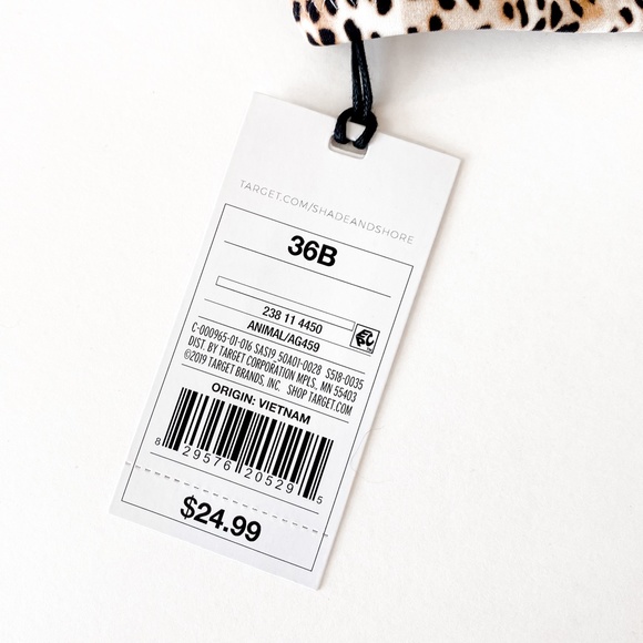 Shade & Shore Animal Print Twist Front Underwire Bikini Top - Picture 5 of 7